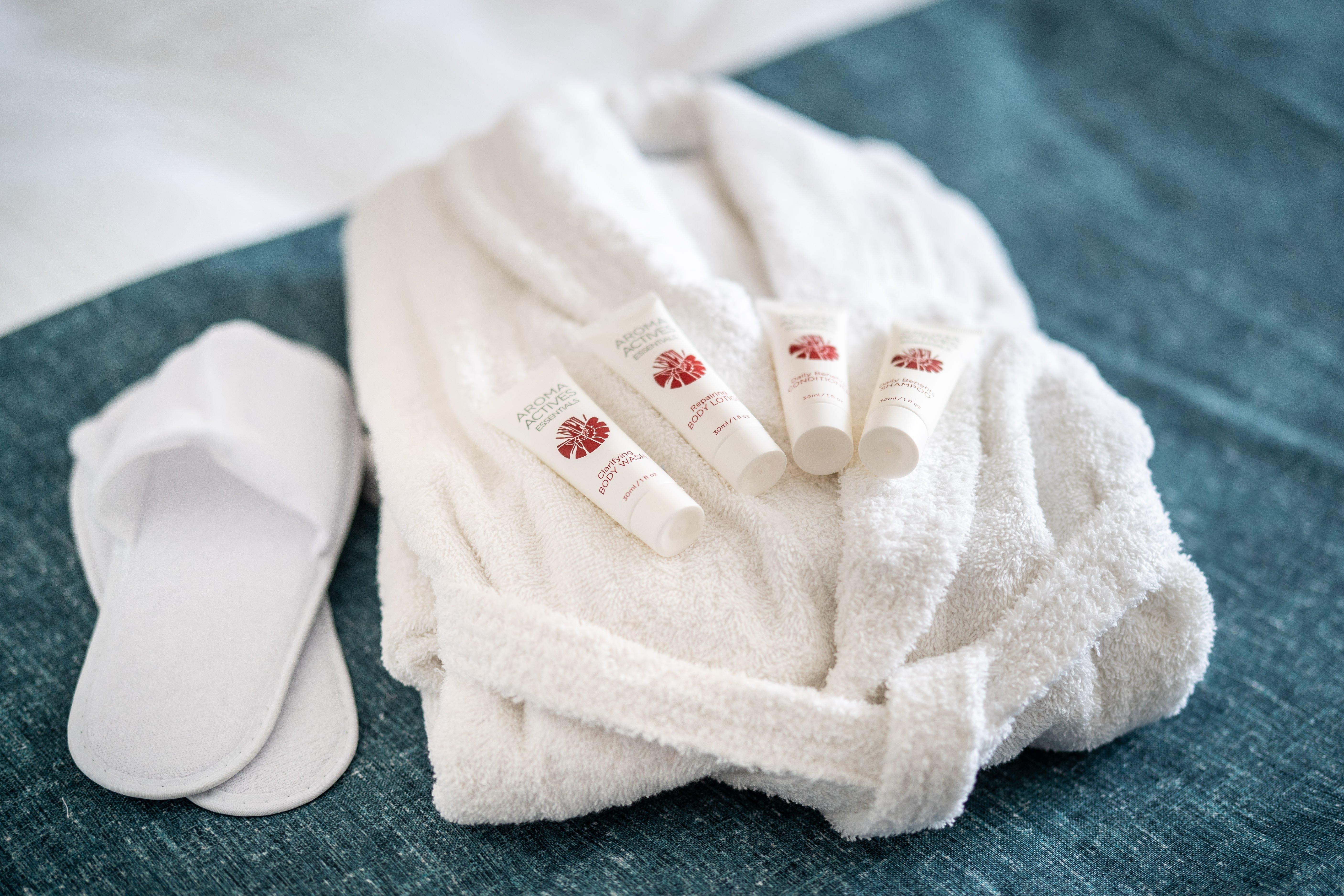 Holiday Inn Bournemouth By Ihg Ngoại thất bức ảnh